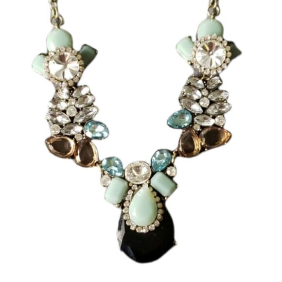 New Beautiful statement necklace - Picture 1 of 5
